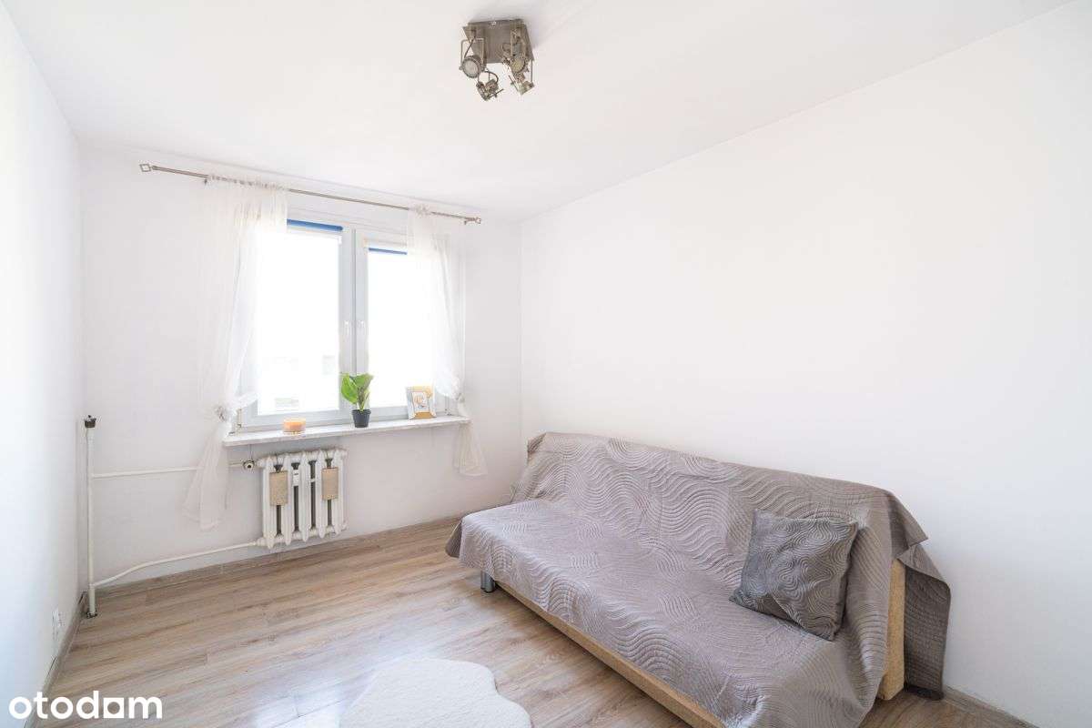 Konstruktorów - 3 pokoje + kuchnia - odświeżone!-10