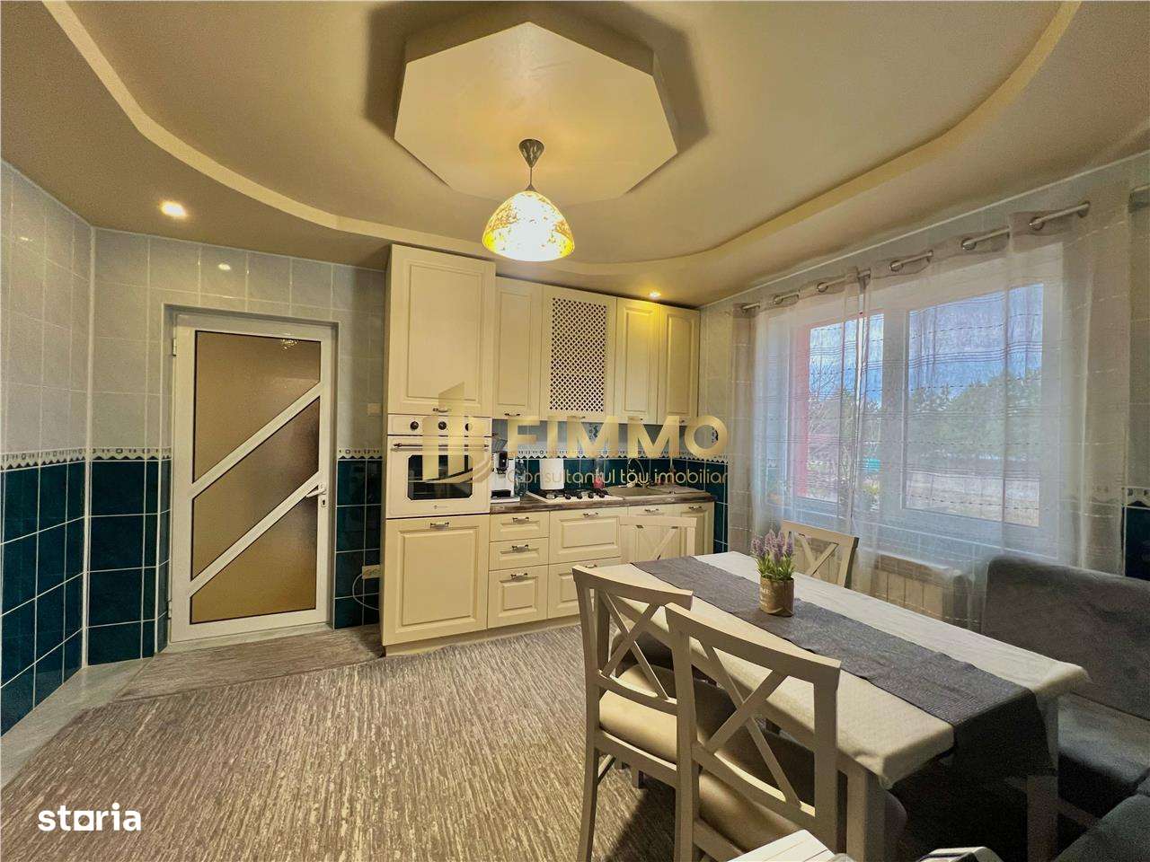 Casa de vanzare Suceava | 420 mp | ID:1124 - Imagine principală: 2/20