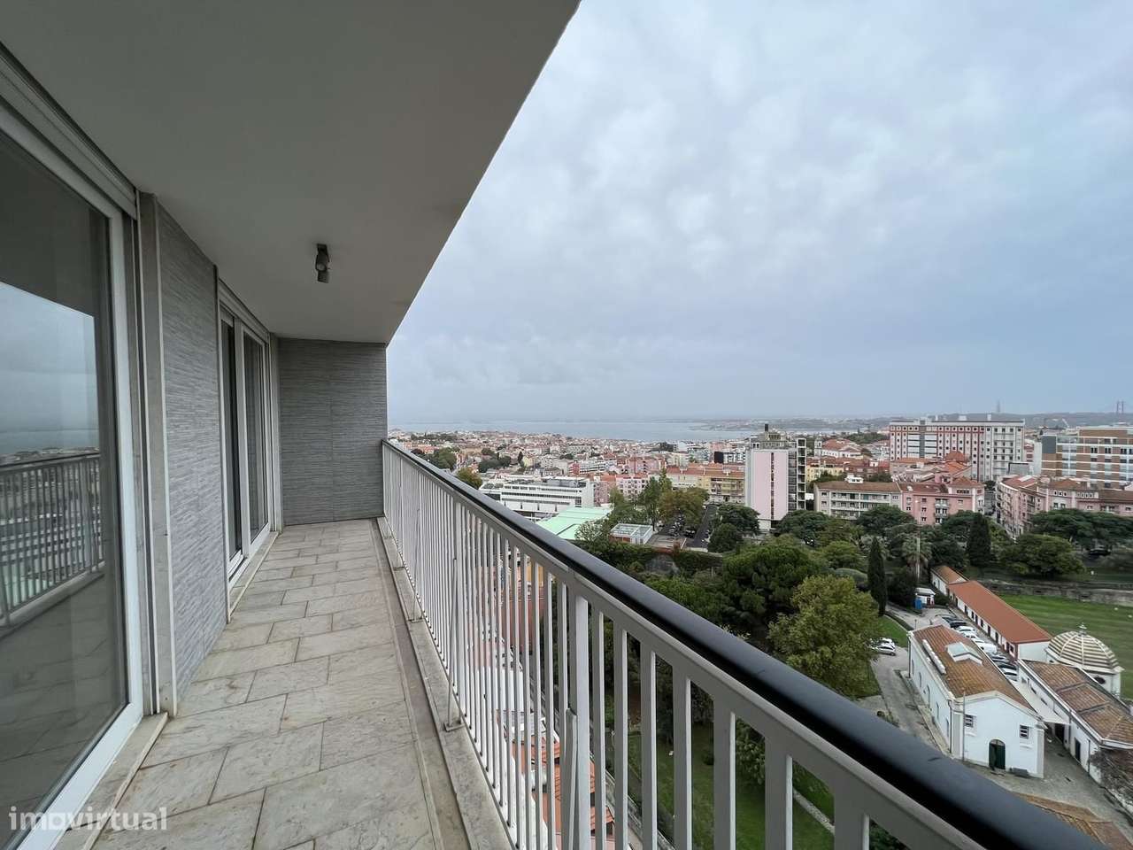 Apartamento T4 + 2 com vista, Amoreiras, Lisboa - Grande imagem: 3/40