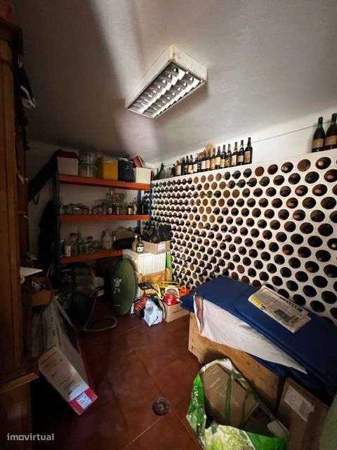 Excelente Moradia c/Piscina, Ringue desportivo, Garagem-52