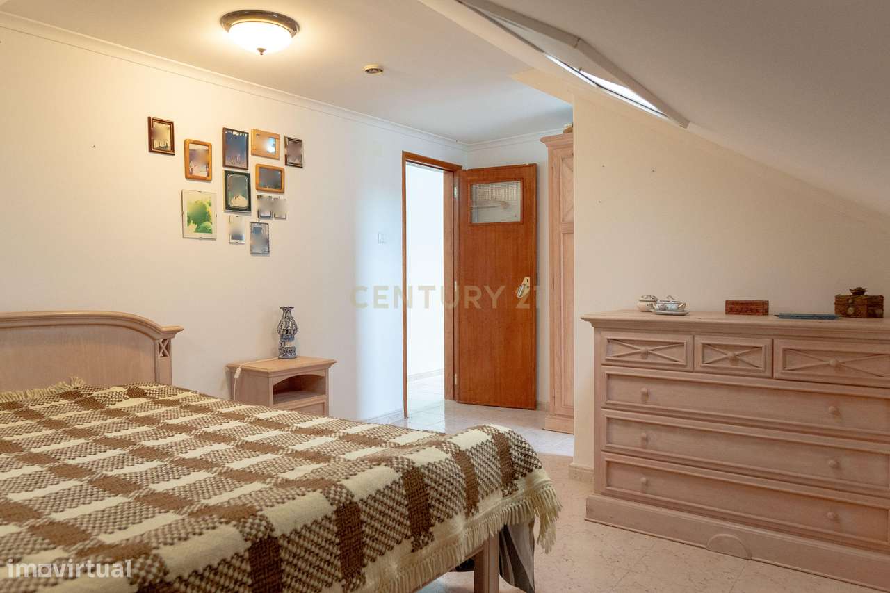 Espetacular Moradia T7 em Olhalvo, Alenquer-16