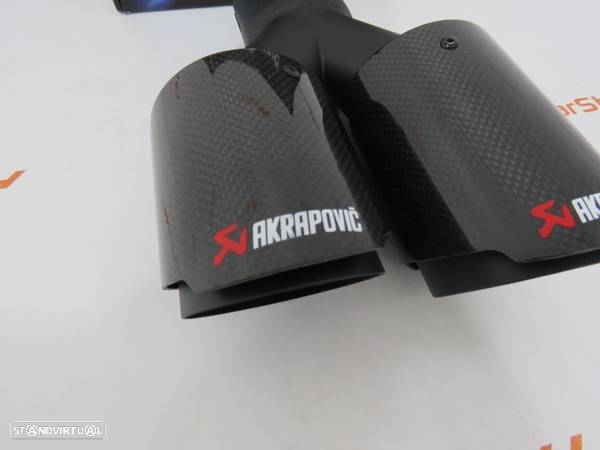 Ponteira Look Akrapovic Dupla Carbono + Preto - 5