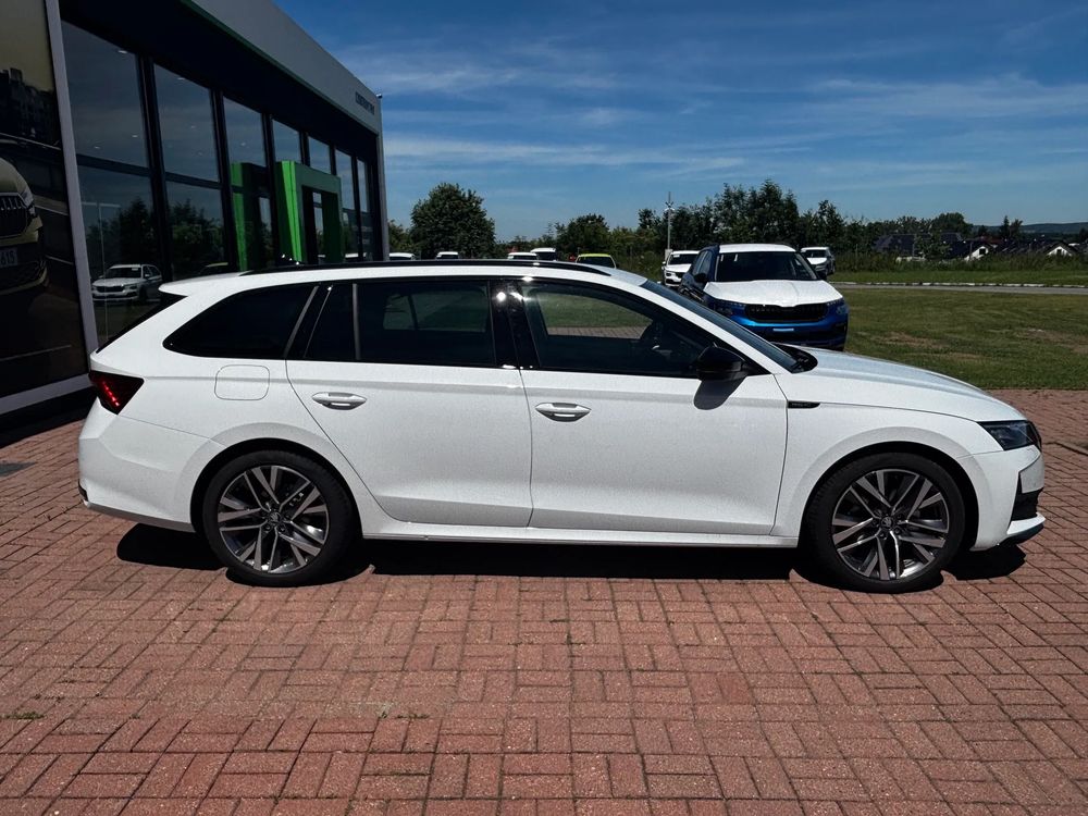 SKODA OCTAVIA Octavia Combi  Sportline 1,5 TSI 150 KM DSG