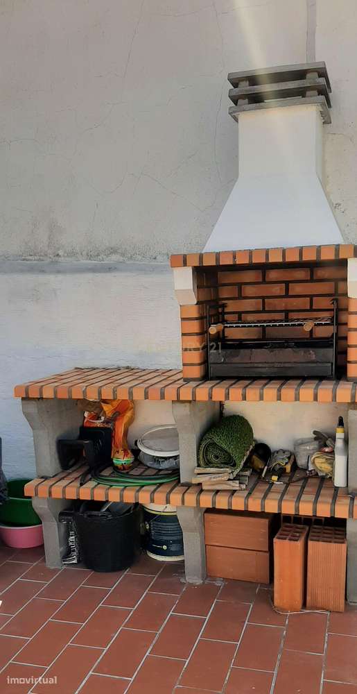 Oportunidade no coração do Alentejo! Moradia térrea T4 em Safara! Uma-37