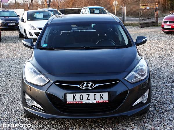 Hyundai i40 i40cw 1.7 CRDi Fifa World Cup Edition - 3