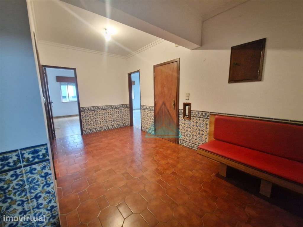 T3 Arrentela * * * 1 ANDAR * BOAS ÁREAS - Grande imagem: 2/12