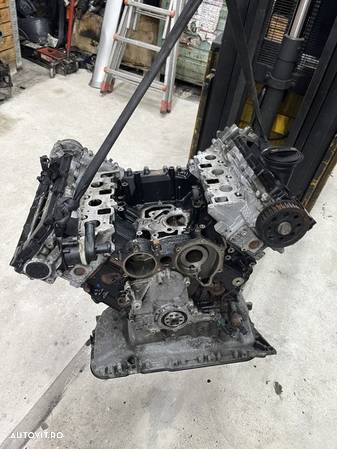 Motor CGK 2.7 tdi Audi a4 a5 q5 2011 - 1