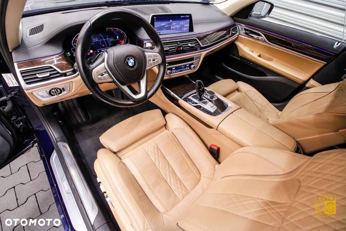 BMW Seria 7 730d xDrive - 18