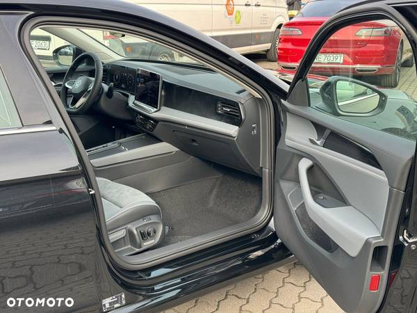 Volkswagen Passat 2.0 TDI EVO Business DSG - 9