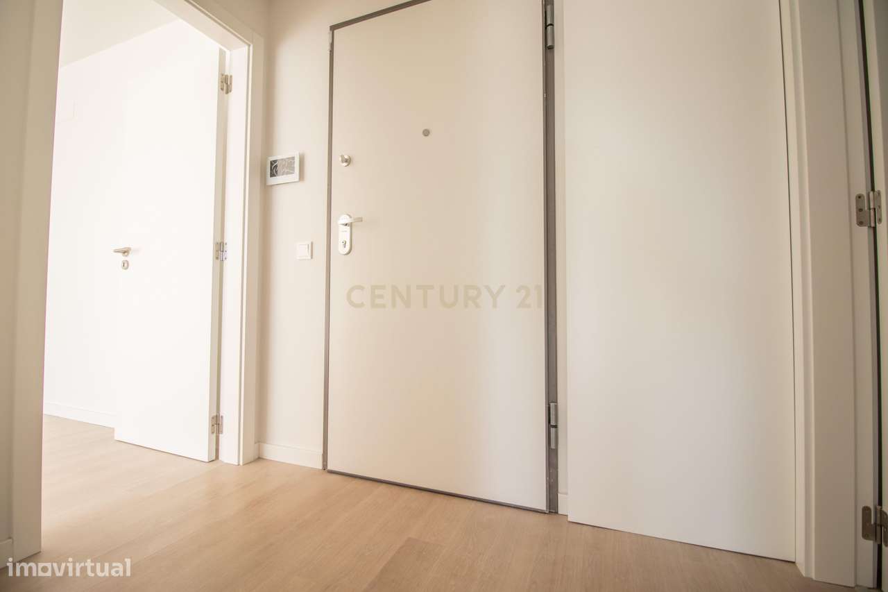 Apartamento T3 com varandas e Churrasqueira - Grande imagem: 5/33