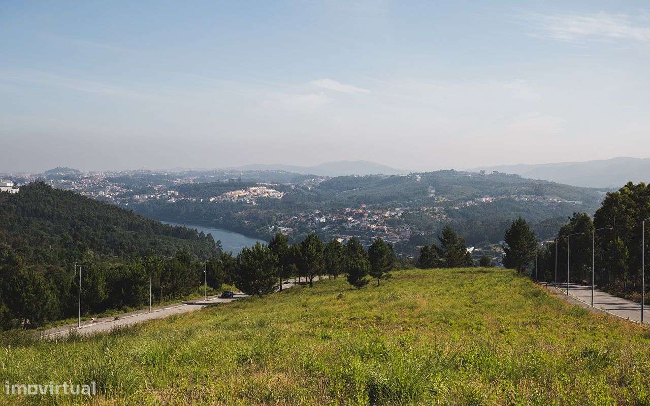 Lote p/ Construção Moradia 4 Frentes (Junto Praia Fluvial Arnelas)-4