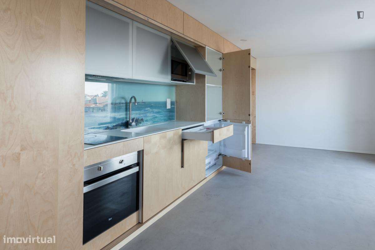 Estúdio - localizado em Santo Ildefonso Porto - Grande imagem: 5/9