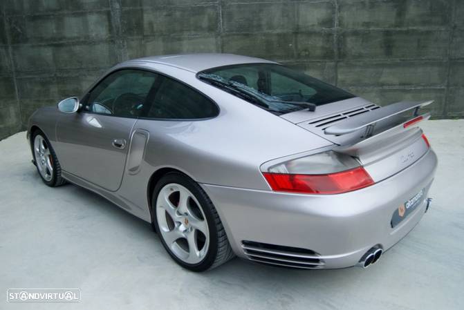 Porsche 996 Turbo - 9