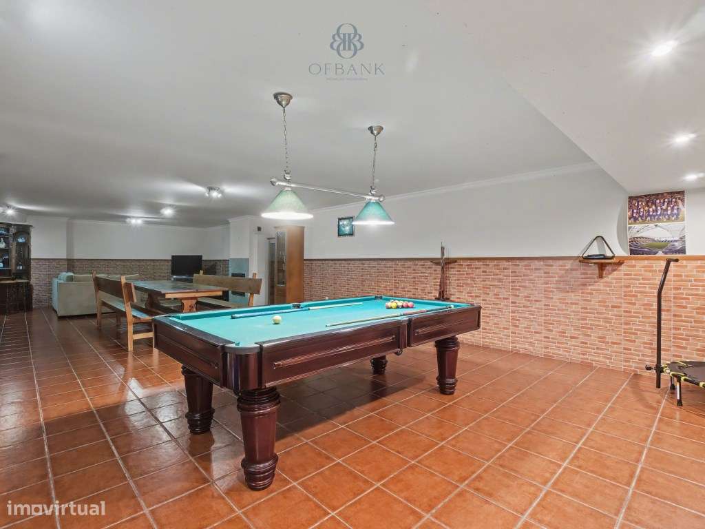 Moradia V3 no Mindelo - Conforto, espaço e eficiência num só lar-29