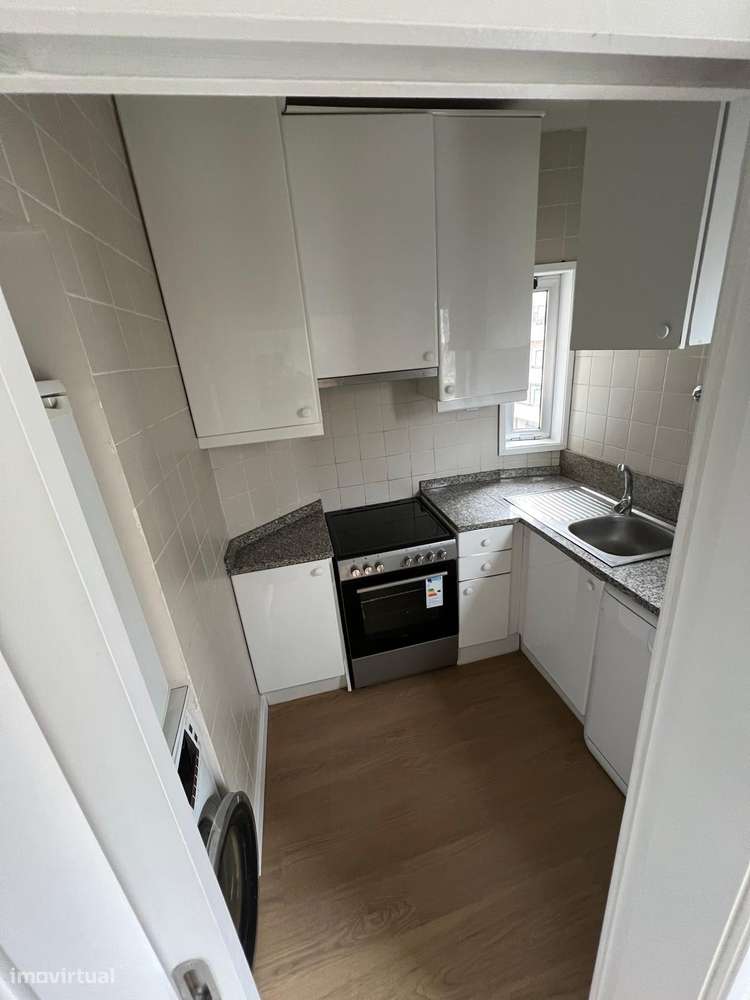 Apartamento T1, mobilado ao Marquês, Porto-13