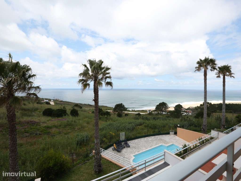 Moradia T3 em condomínio com piscina com a melhor vista para a Prai...-15