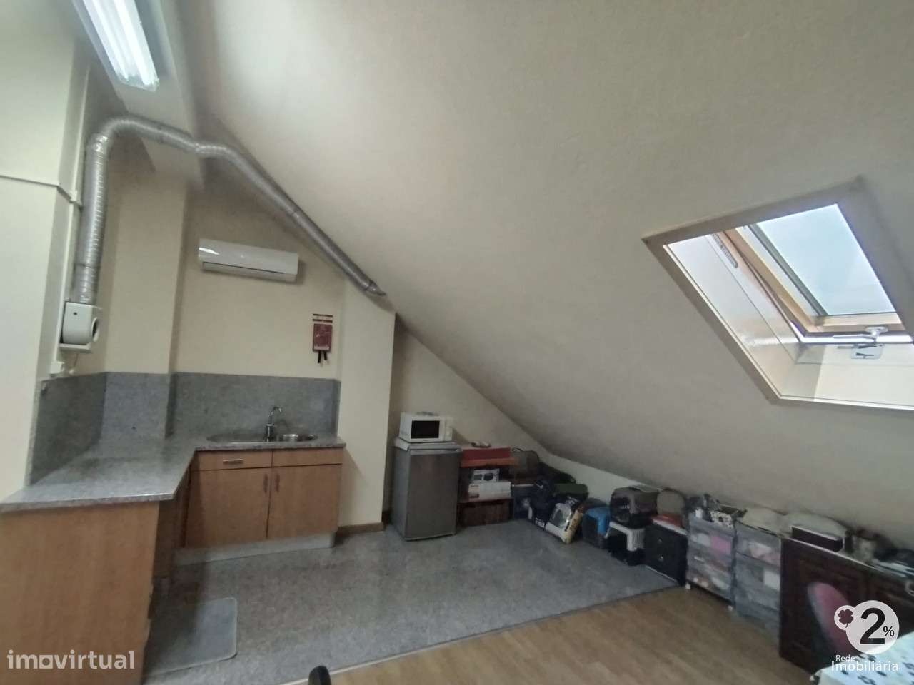 Andar de Moradia T3 + Duplex Open Space, num total de 280m2 de área...-29