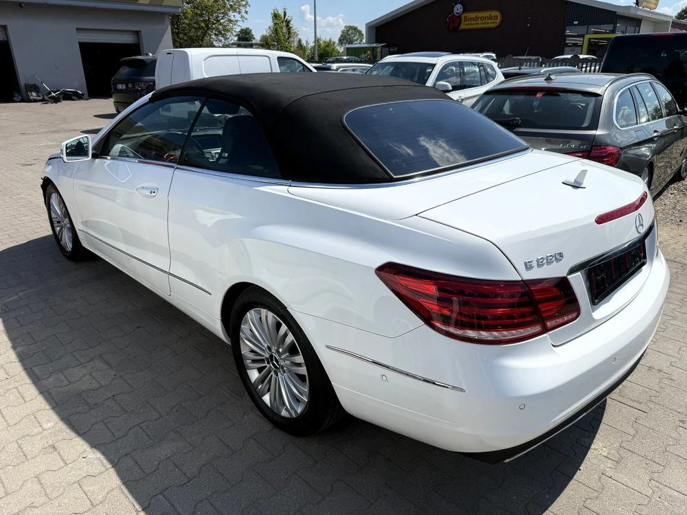 Mercedes-Benz E W212/W207 220 CDI DPF BlueEFFICIENCY Automatik Avantgarde 2016
