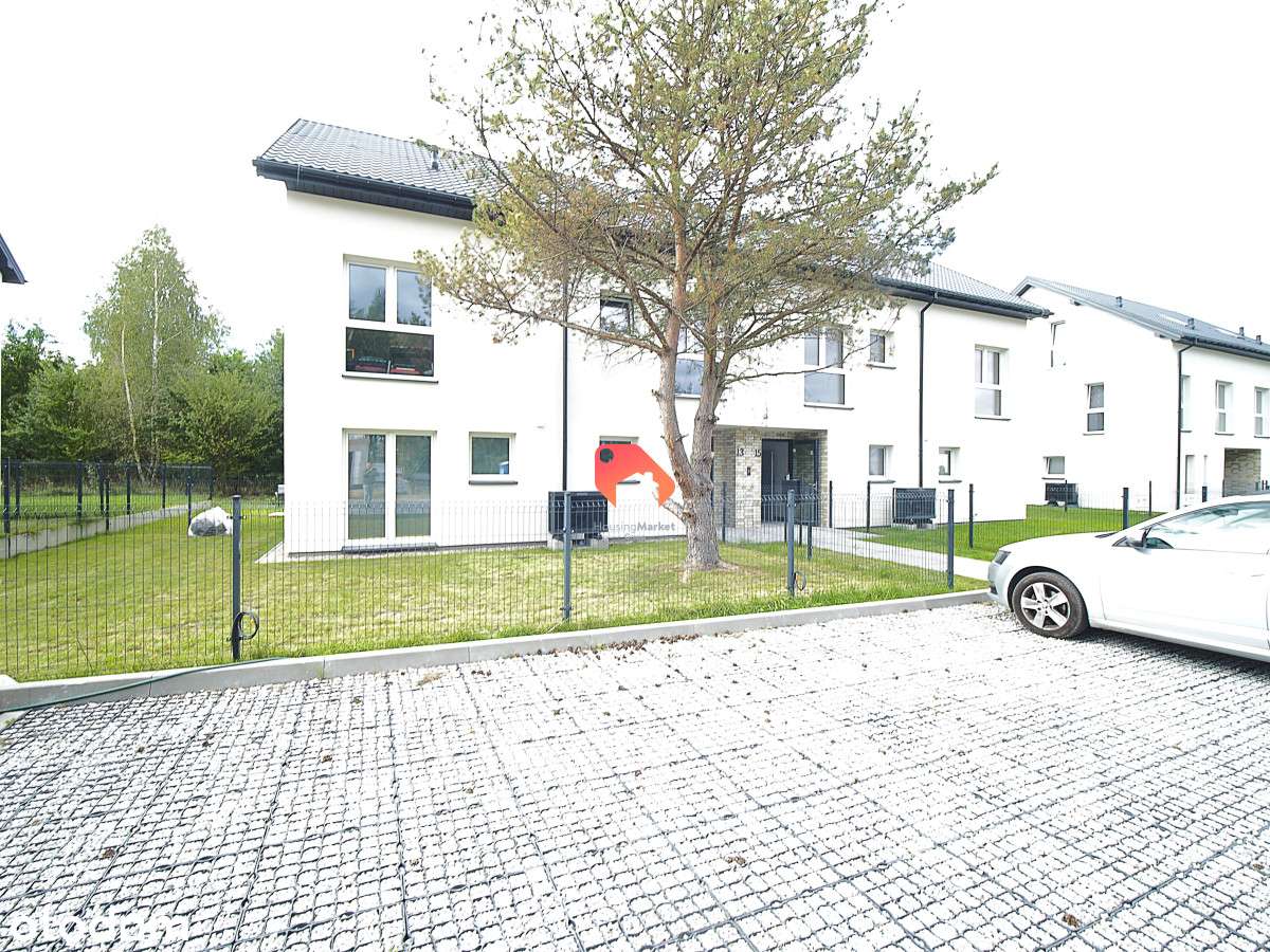 Dwukondygnacyjny dom jednorodzinny z poddaszem - Pełny obrazek: 4/20