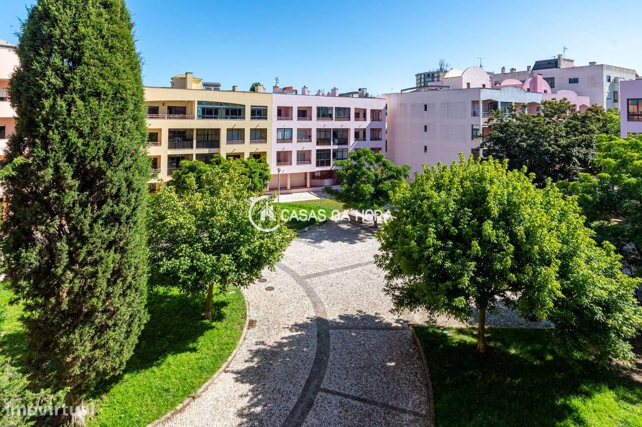 T1 mobilado com lugar de garagem na Alameda da Guia em Cascais - Grande imagem: 5/18