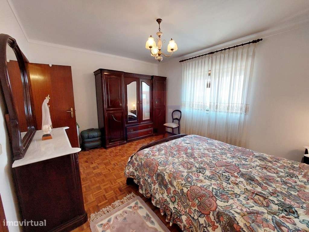 MoradiaT6 em Caldas da Rainha-32