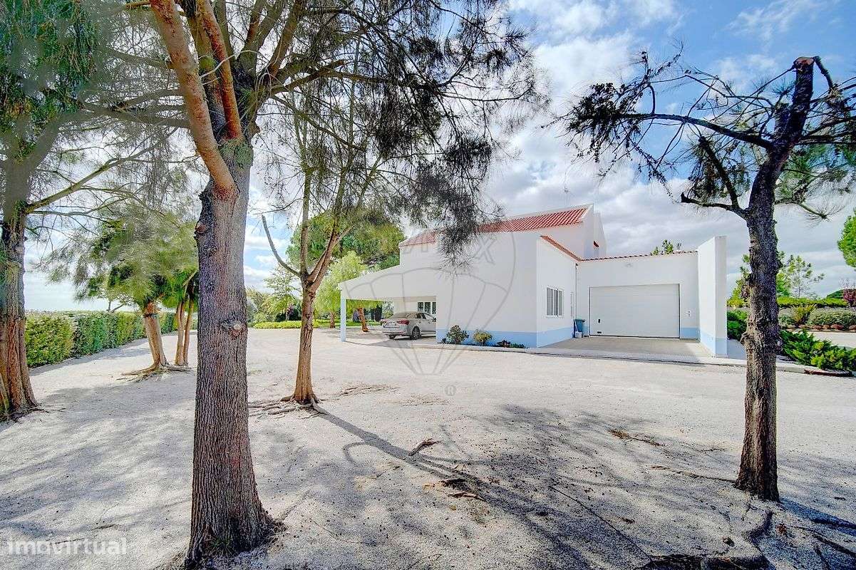 Moradia T5 para venda-33