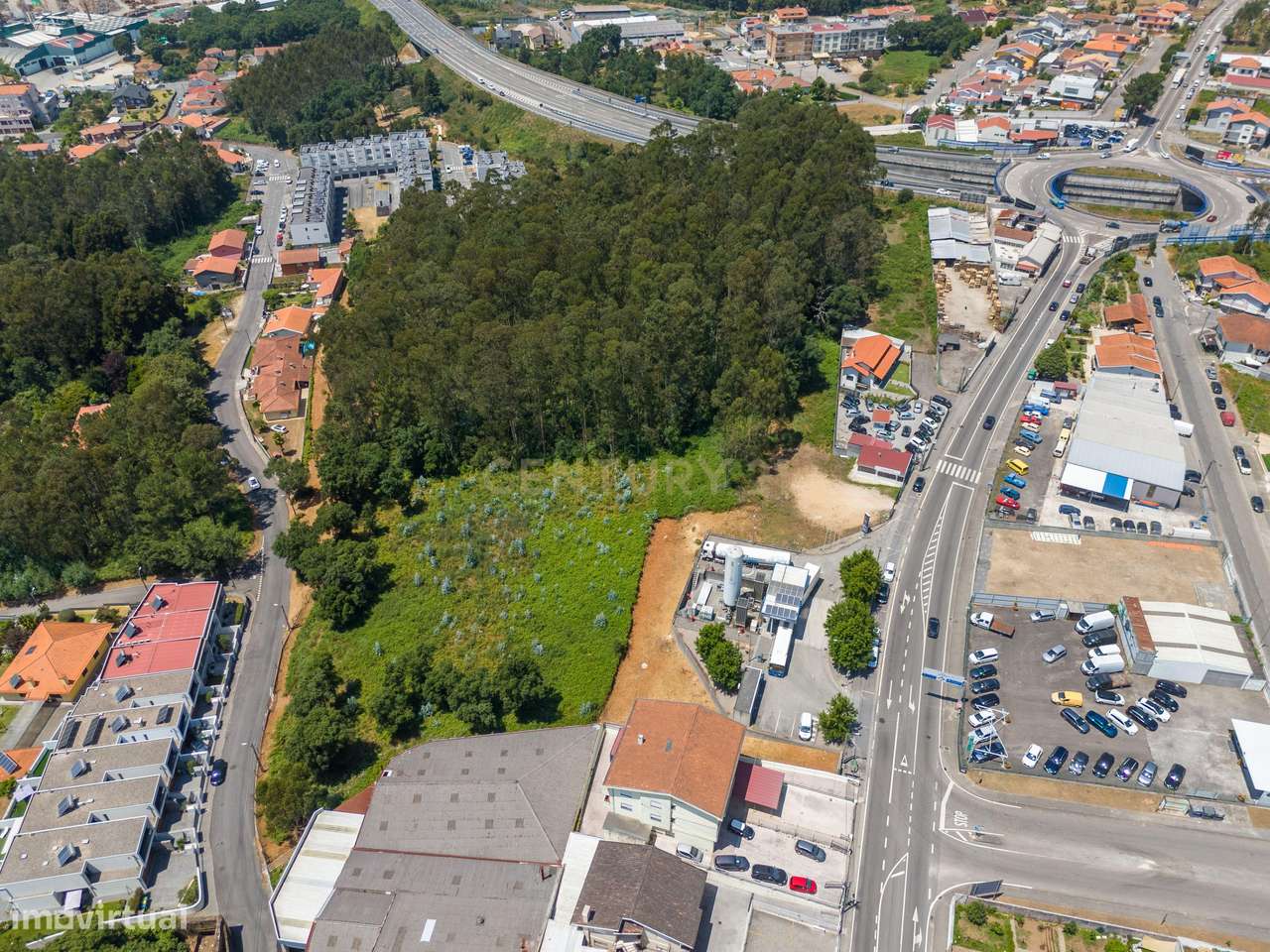 Terreno em Mozelos - 17.900m2 - Grande imagem: 3/17