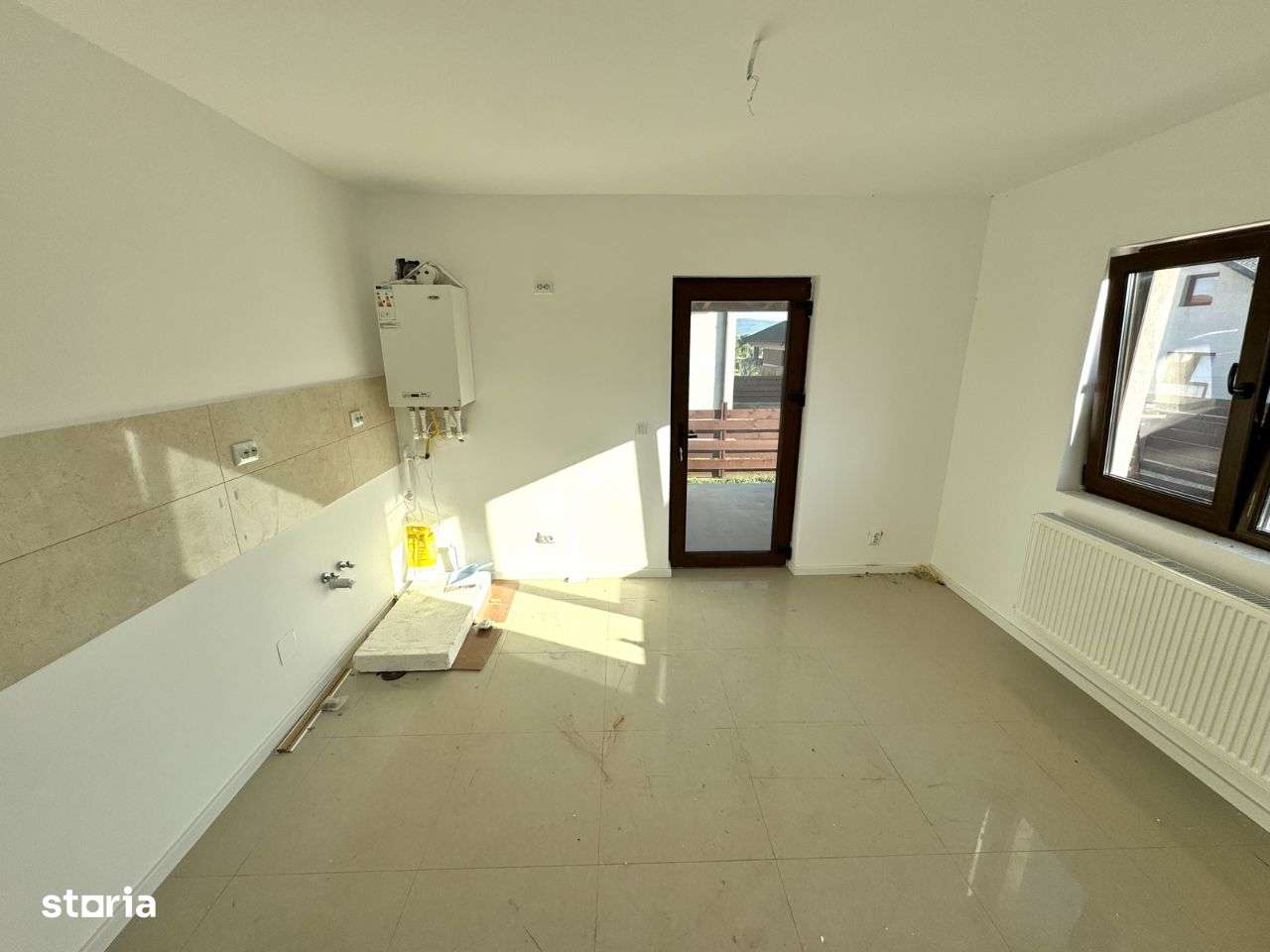 BECI! PLACA + SCARI din beton! Casa 3 camere, Lunca Cetatuii - Imagine principală: 4/8