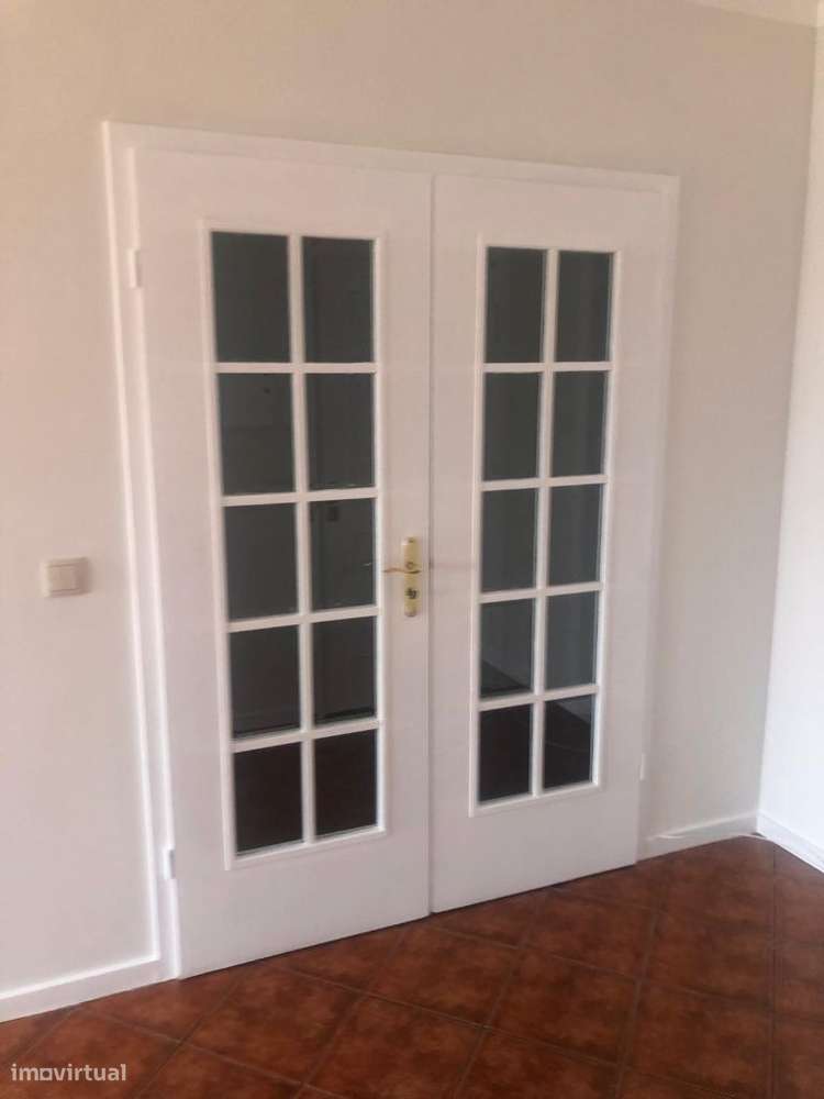 Excelente T3 centro da Régua com 2  terraços e box-8