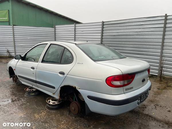 TYLKO CZĘŚCI RENAULT MEGANE I PHII 1.6 16V K4M700 107KM 79kW 99r-03r sedan classic Lakier: MV632 - 7