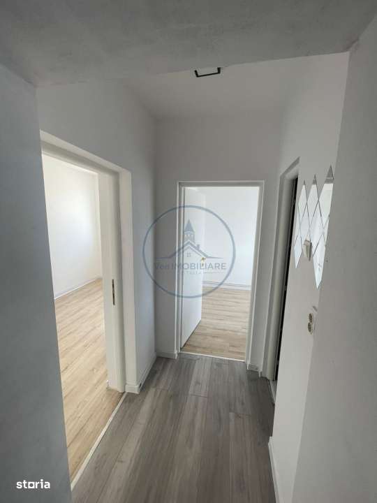 Apartament 3 camere, renovat, intr-o zona linistita – Beclean - Imagine principală: 2/3