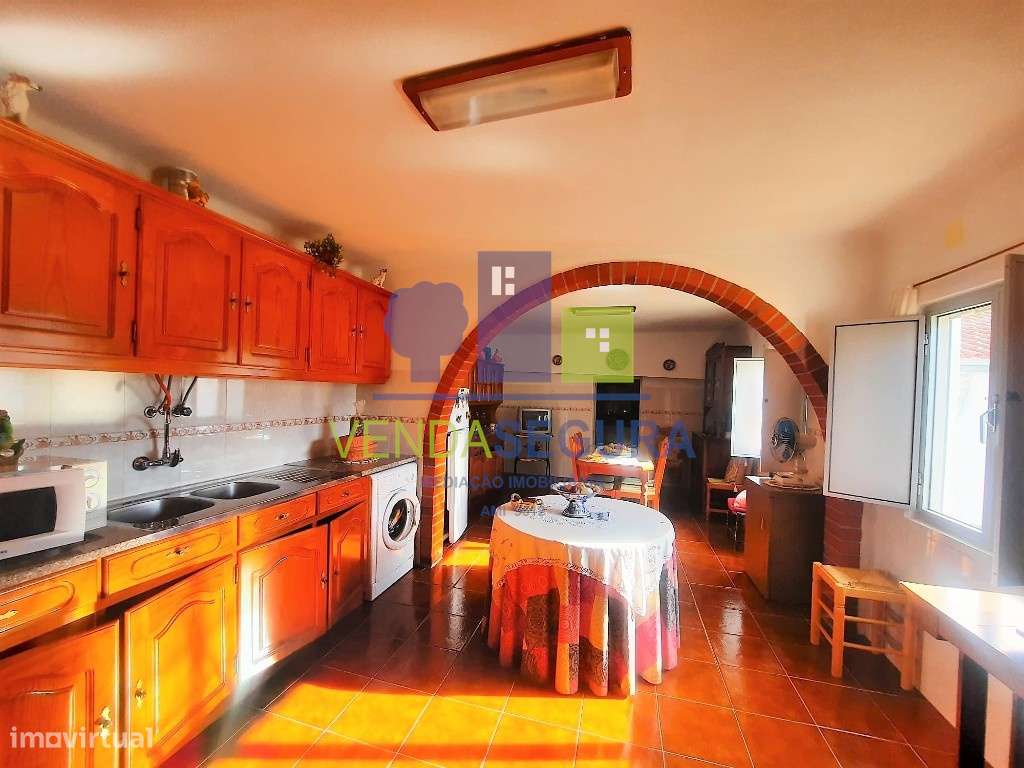 Moradia T5 R/C com Quintal e Garagem | Santo Amador - Grande imagem: 3/35