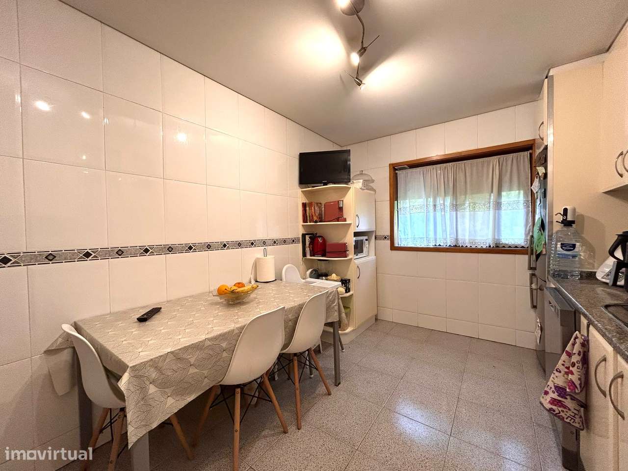 Andar Moradia T3 com Terraço e Garagem, Maia-7