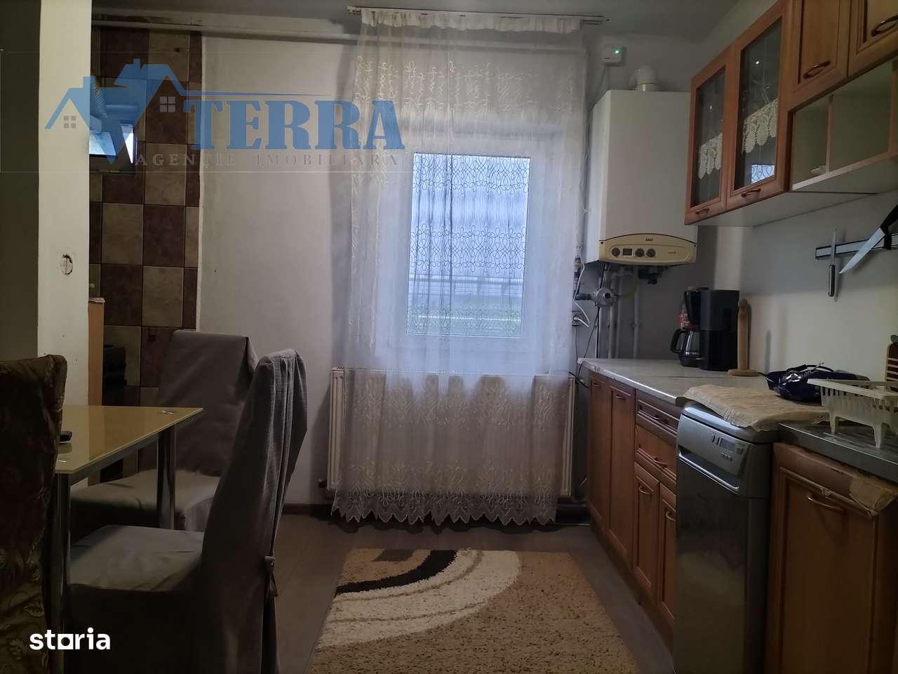 Ap. 2 camere, etaj 2, zonă centrală, 57 mp, mobilat/utilat-0