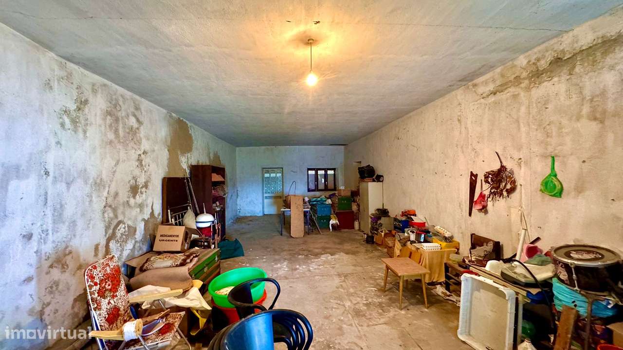 Moradia com 6 assoalhadas - 120 m2 - sótão - espaço exterior - Tremês-30