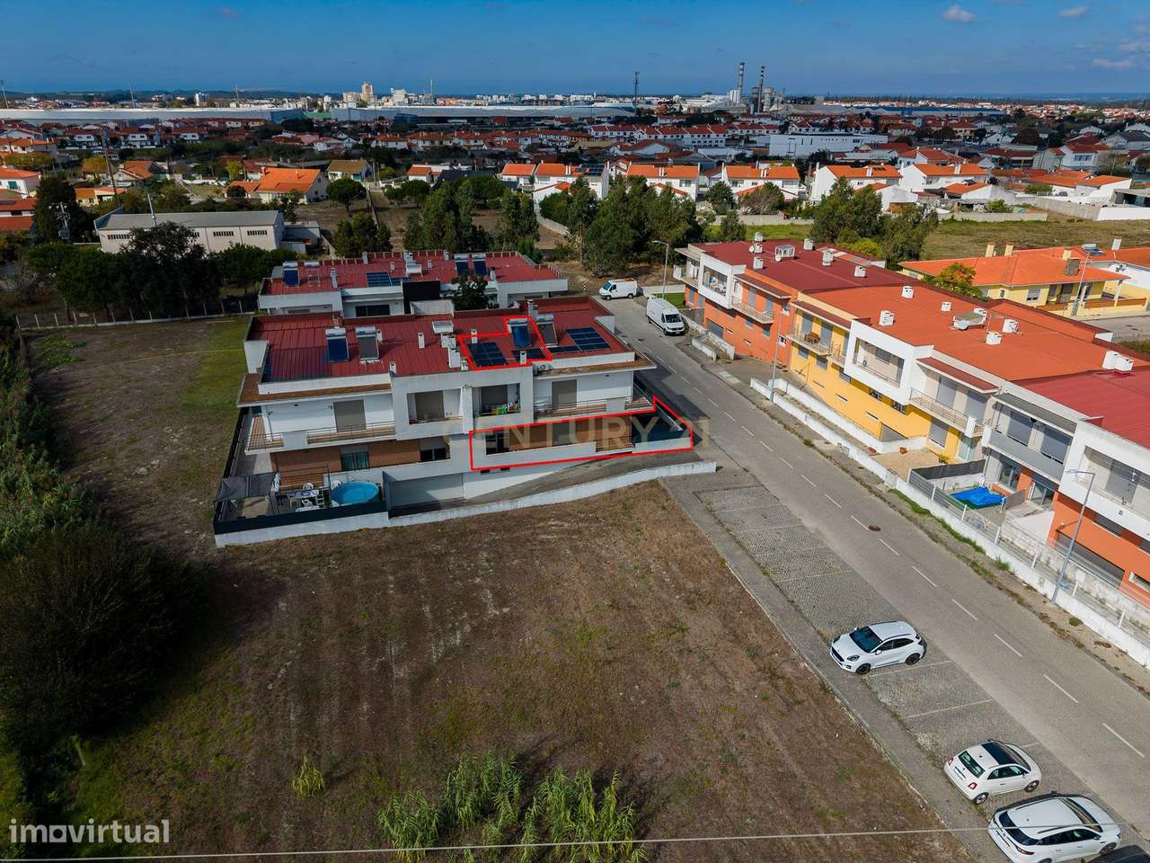 T3 com Terraço de 63 m² e Garagem de 70 m² | Comeira, Marinha Grande-36