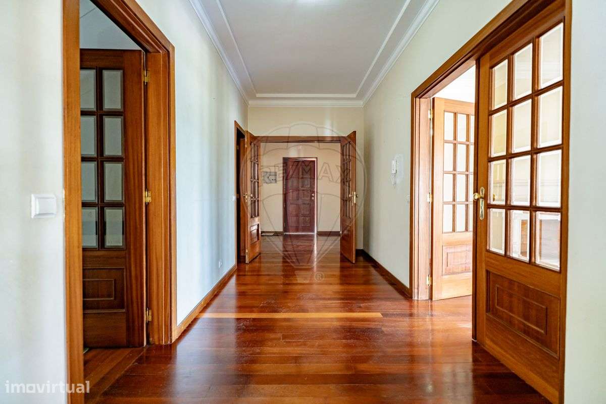 Moradia T6 para venda - Grande imagem: 5/49