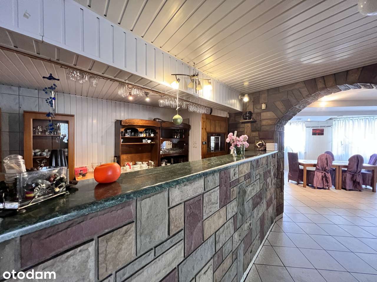 Budynek handlowo-usługowy Sosnowiec ul.Czarna.-9