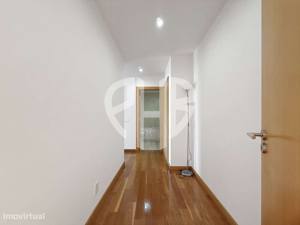 Moradia Geminada T4 // Condominio - Aldeia de Irmãos / Azeitão-24