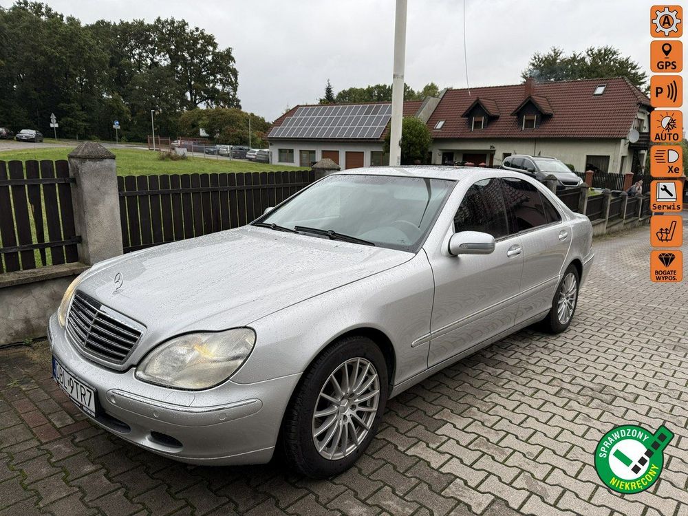 Mercedes-Benz S W220 2001