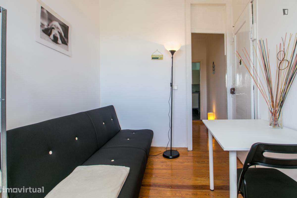 Apartamento com 1 quartos - localizado em Santa Apolónia Lisbon - Grande imagem: 4/10