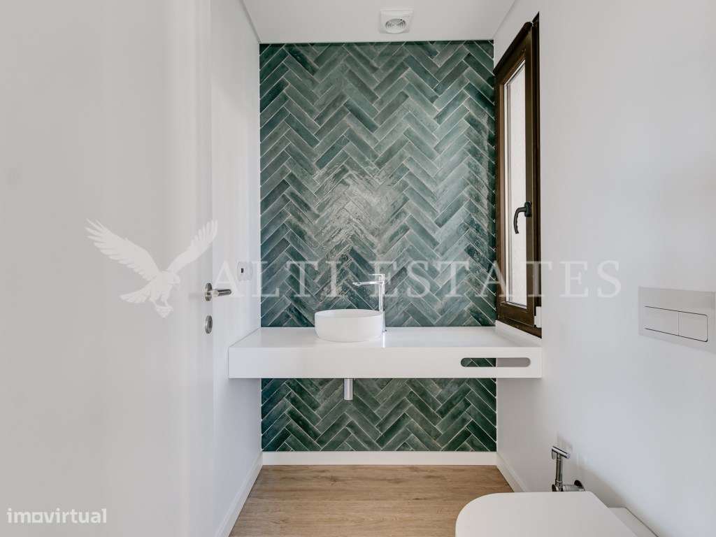 Moradia moderna T3+1 recém-construída em Murches-5