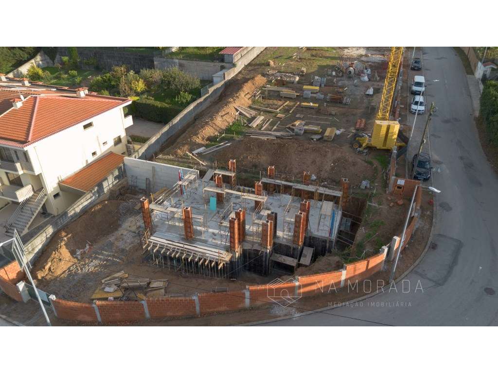 Moradia de 3 quartos em Travanca, em construção, 2 min centro da Feira-13
