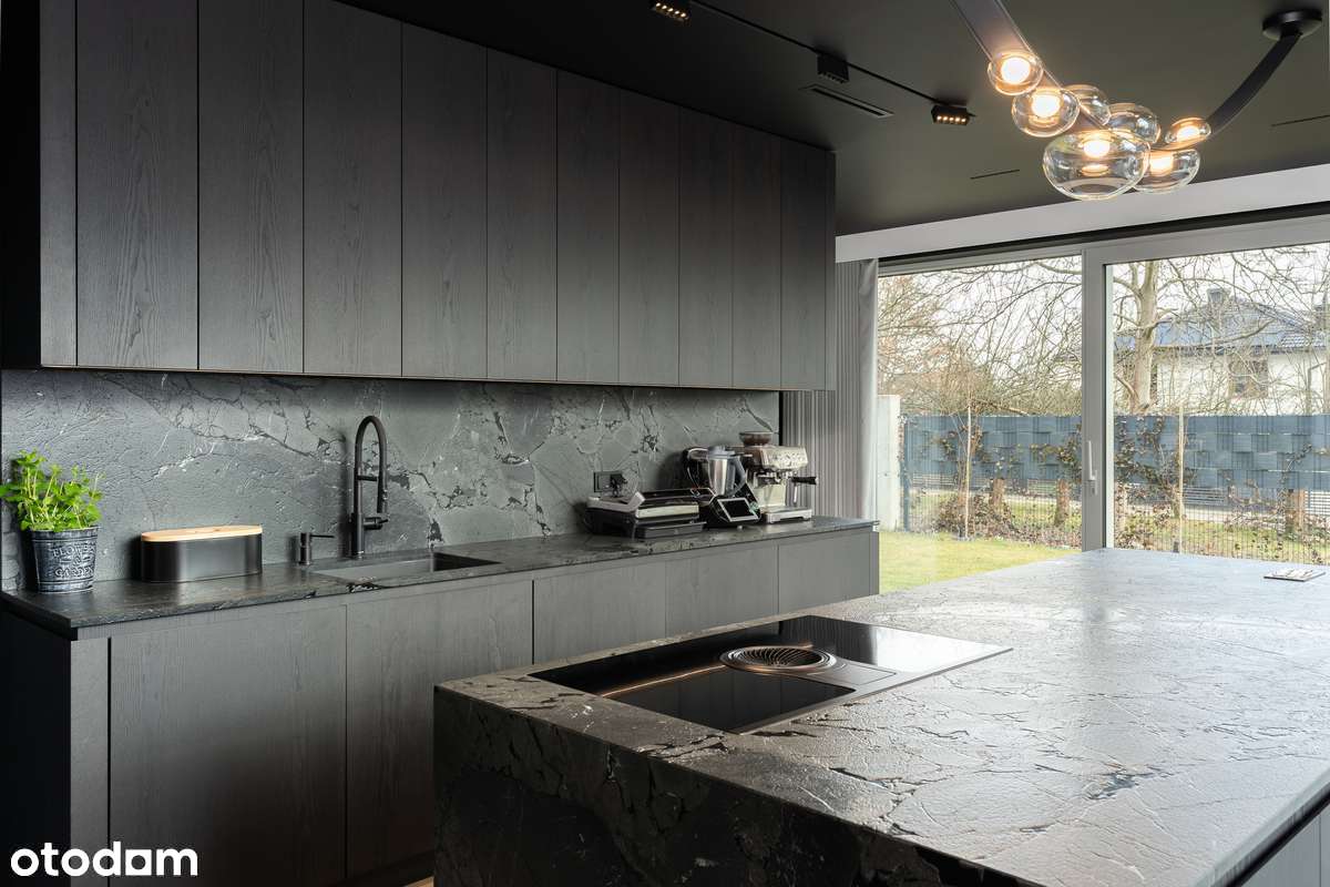 Wyjątkowy dom gotowy do zamieszkania!-7