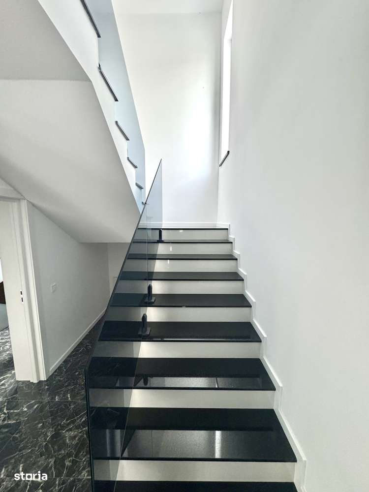 Proiect nou! CANALIZARE! Incalz in pard! Vila 4 camere Miroslava-4