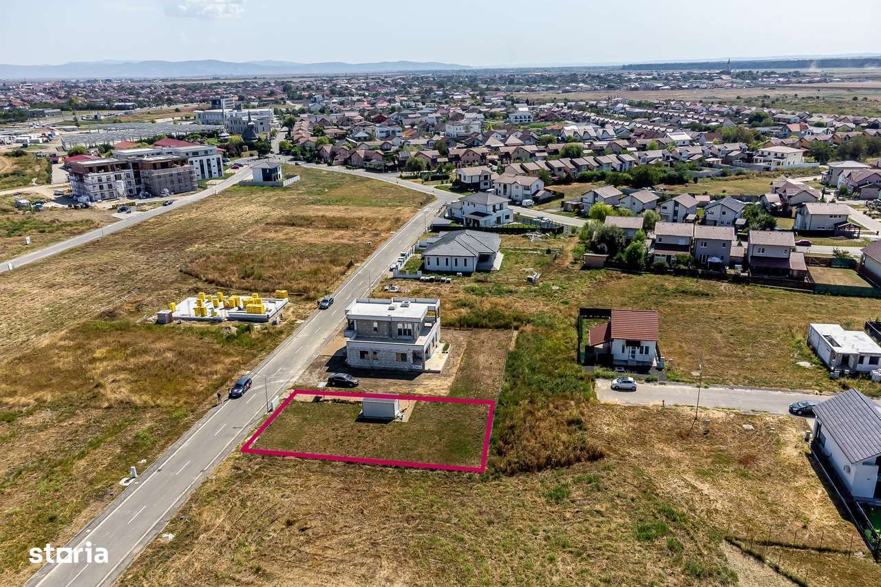 PROPRIETATE VÂNDUTĂ! Teren 500 mp în Via Carmina - comision 0% - Imagine principală: 4/7