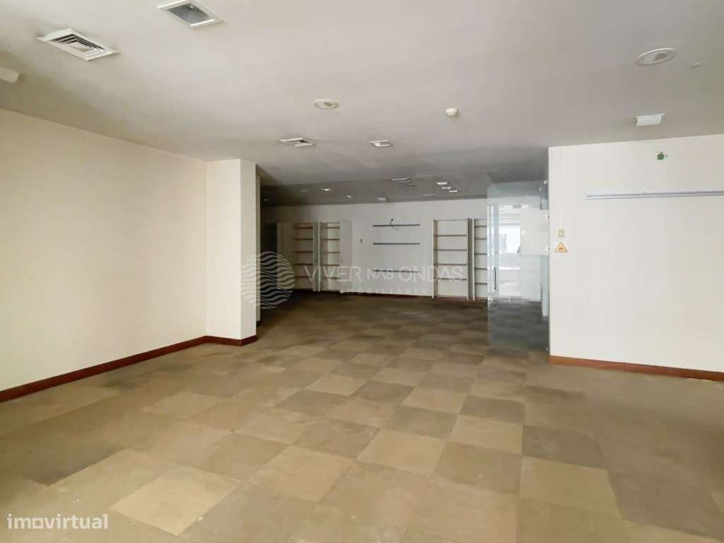 Estabelecimento comercial, no Bonfim - Porto. - Grande imagem: 3/23