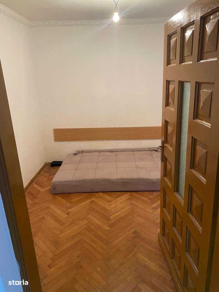 Ofer spre vanzare casa 480MP VOLUNTARI!-4