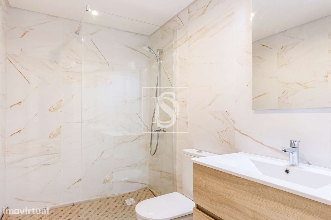 Viva o Conforto e a Elegância num Refúgio Exclusivo em Leceia-8