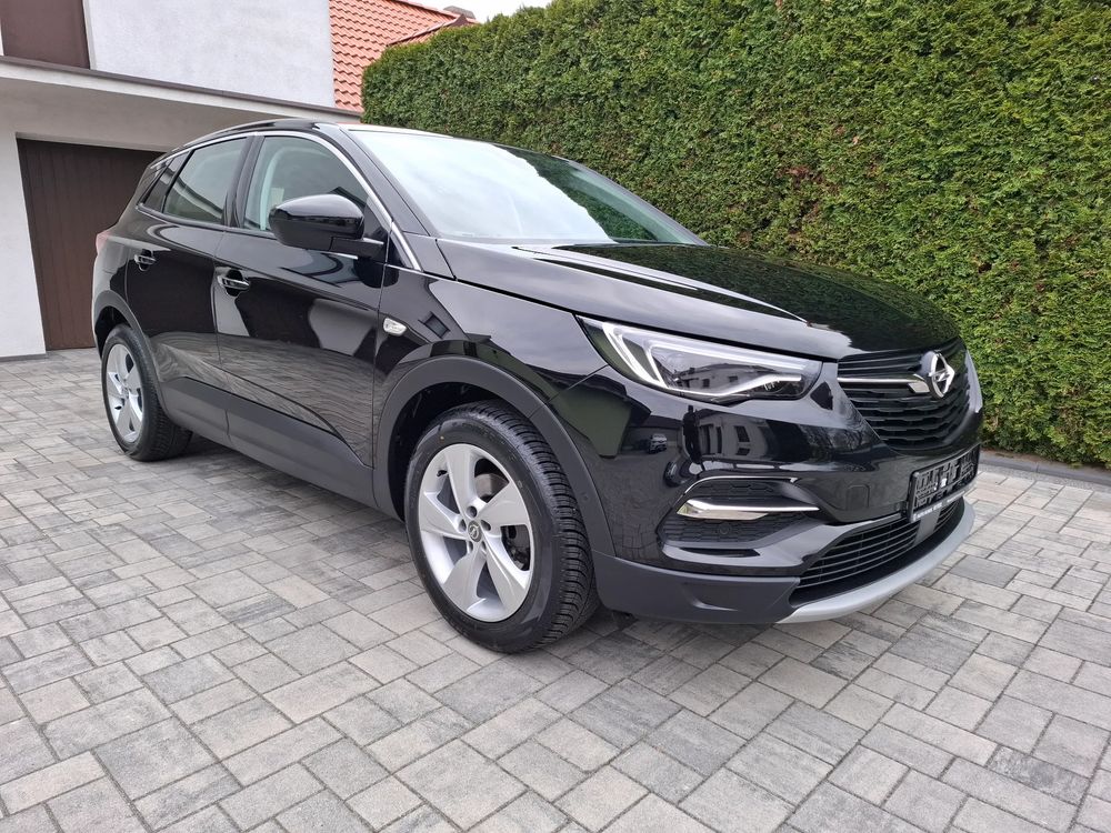 Opel Grandland 1.2 Start/Stop Automatik Business INNOVATION 2020